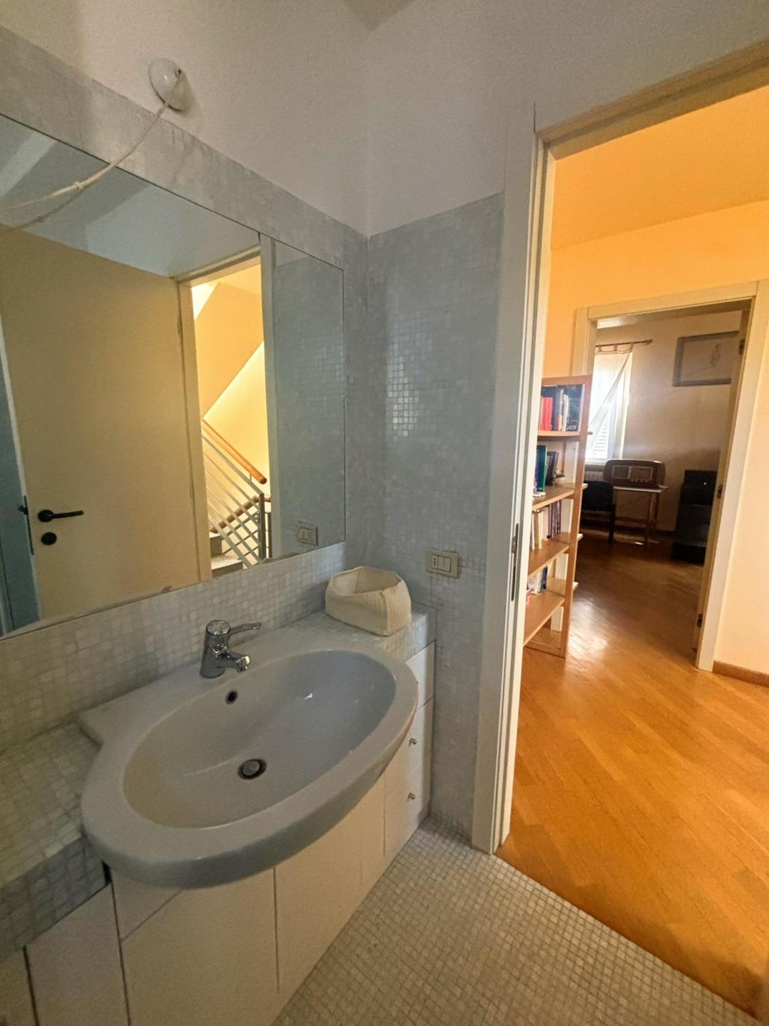 Domus Mirabilis Homestay Анкона Екстер'єр фото